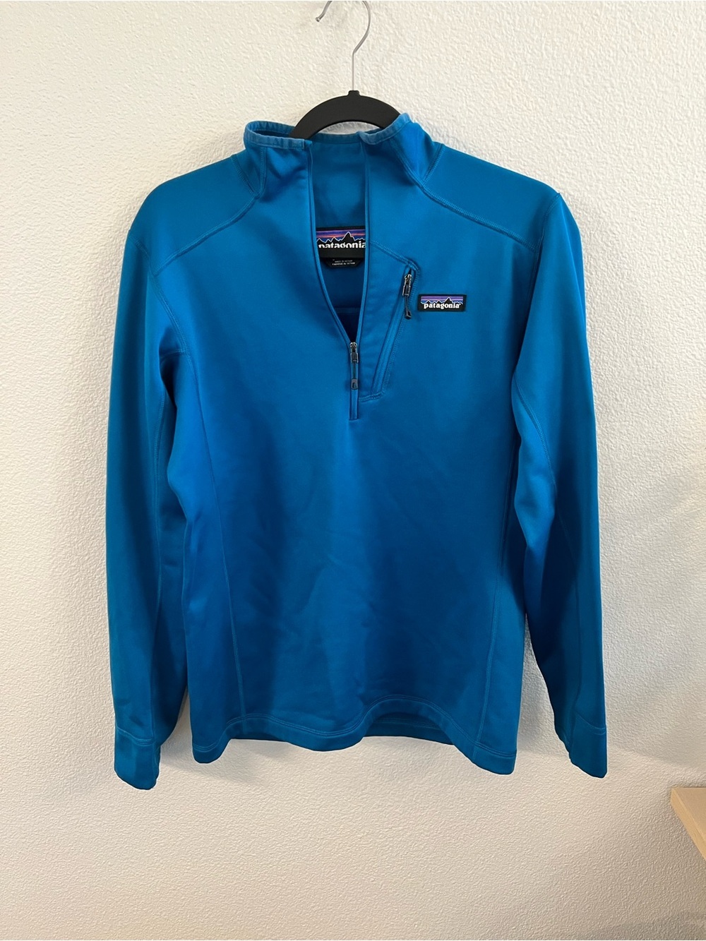 Patagonia Men's Teal Blue Crosstrek 1/4-zip - small